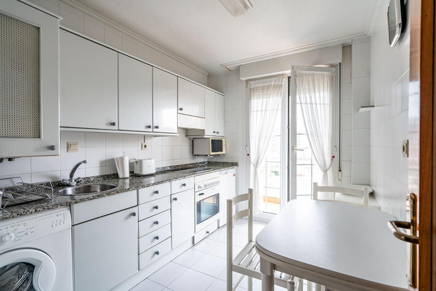 Piso Con Piscina Apartment Santander Exterior photo